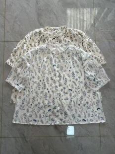 青花瓷碎花圆领衬衫 国风上衣棉衬衣 女五分袖