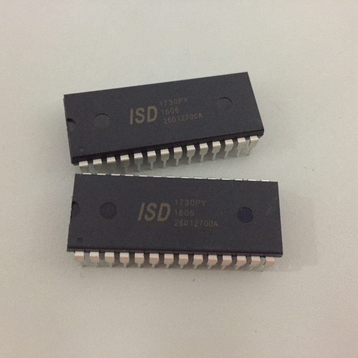 三极管 ISD1730PY (DIP28)  电子器件