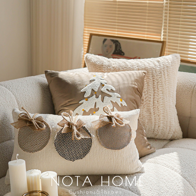 北欧风抱枕圣诞节棕色靠枕毛绒腰枕样板间软装方枕客厅沙发抱枕套