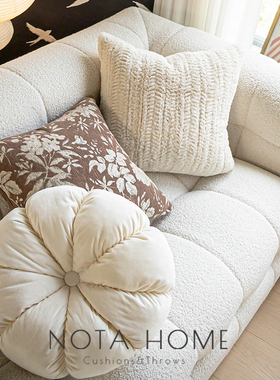 轻奢老钱风枕套中古风客厅沙发靠枕美拉德色方枕白色抱枕超软圆枕