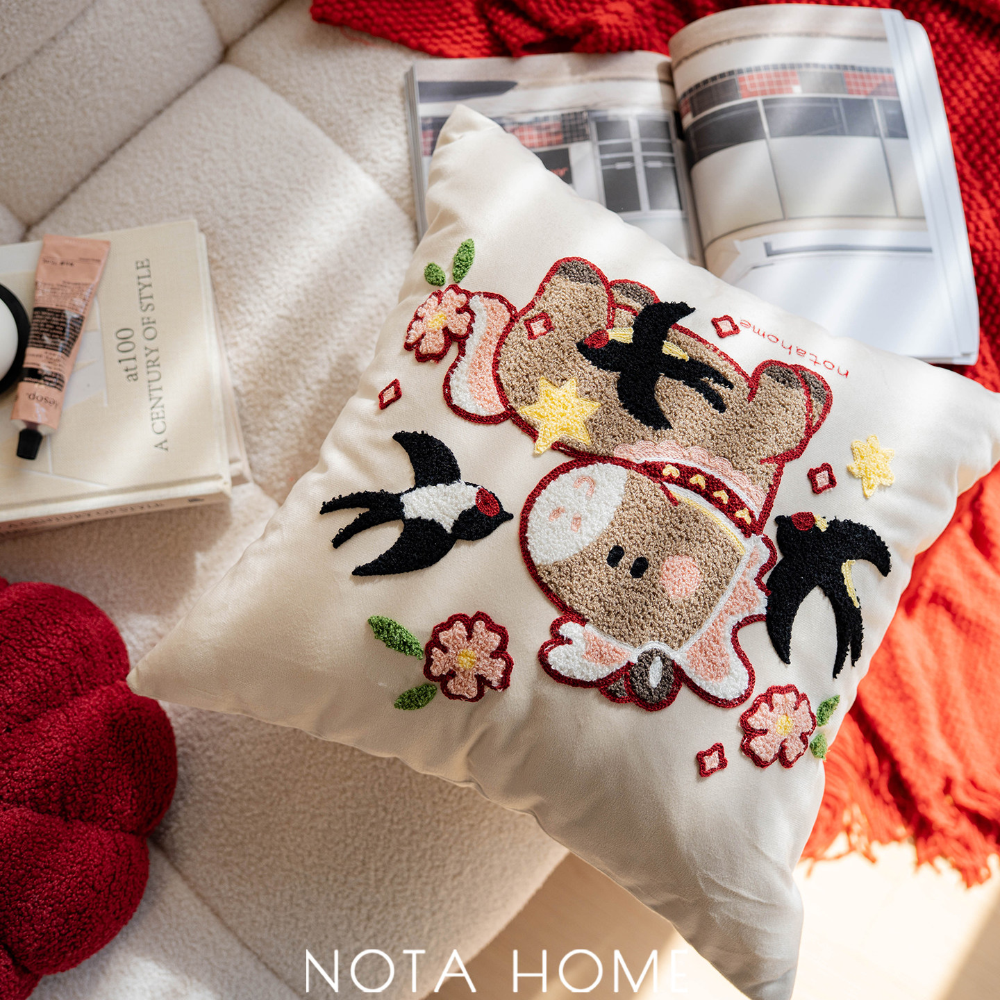 马年刺绣抱枕新年喜庆红色抱枕套新家客厅沙发软装靠垫车用腰靠枕,居家布艺,靠垫/抱枕,淘宝优惠券,粉丝福利购,淘宝优惠卷