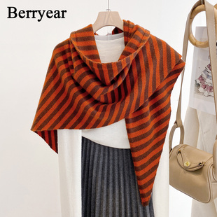 橘红色100%羊毛三角巾围巾女秋冬季保暖针织围巾披肩外搭斗蓬两用