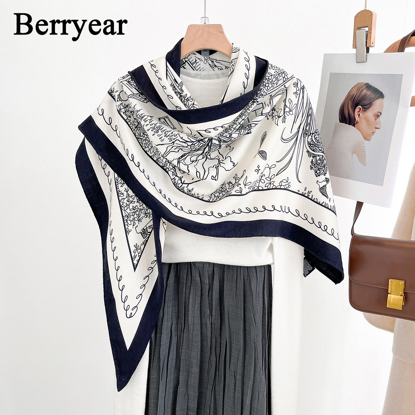 Berryear真丝羊毛三角丝巾女夏季高级感空调披肩外搭百搭防晒围巾