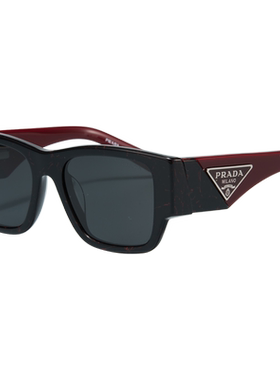 Prada普拉达三角标中性款太阳镜