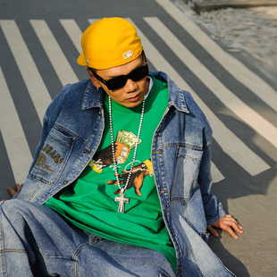 ACUSA侧袋歌词刺牛仔夹克外套90s短款 型春秋中薄重工石洗水工艺 版