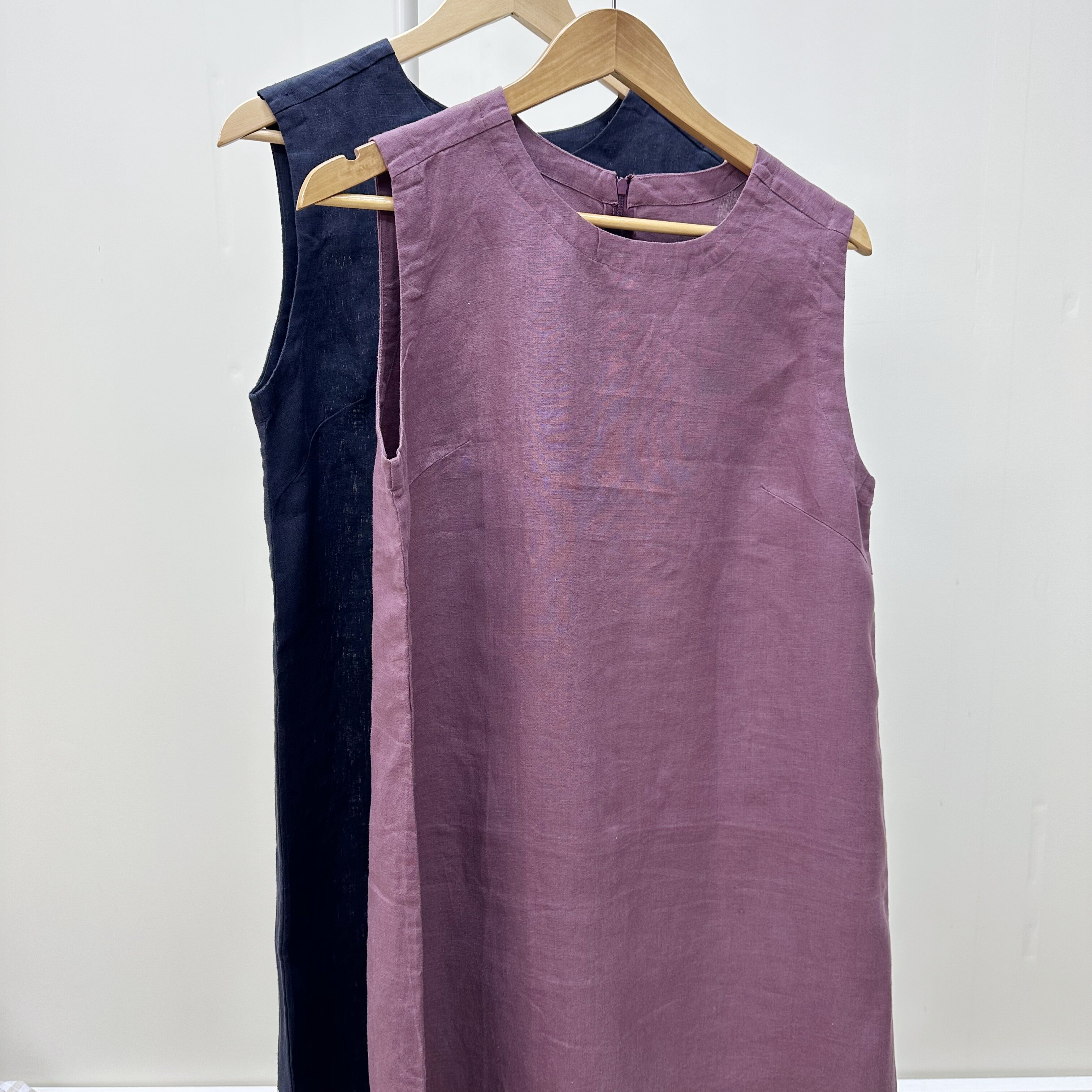 女士重磅汉麻连衣裙无袖直筒  宽松显瘦高级感2026年春季气质减龄