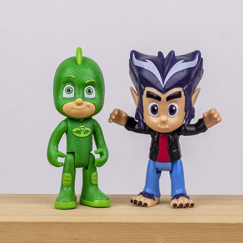 绿衣小子人偶模型摆件微瑕公仔