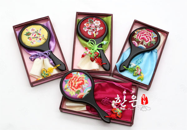 韩国进口绣花镜子/新娘嫁妆用品/韩式镜子/一个价格HE-J1003