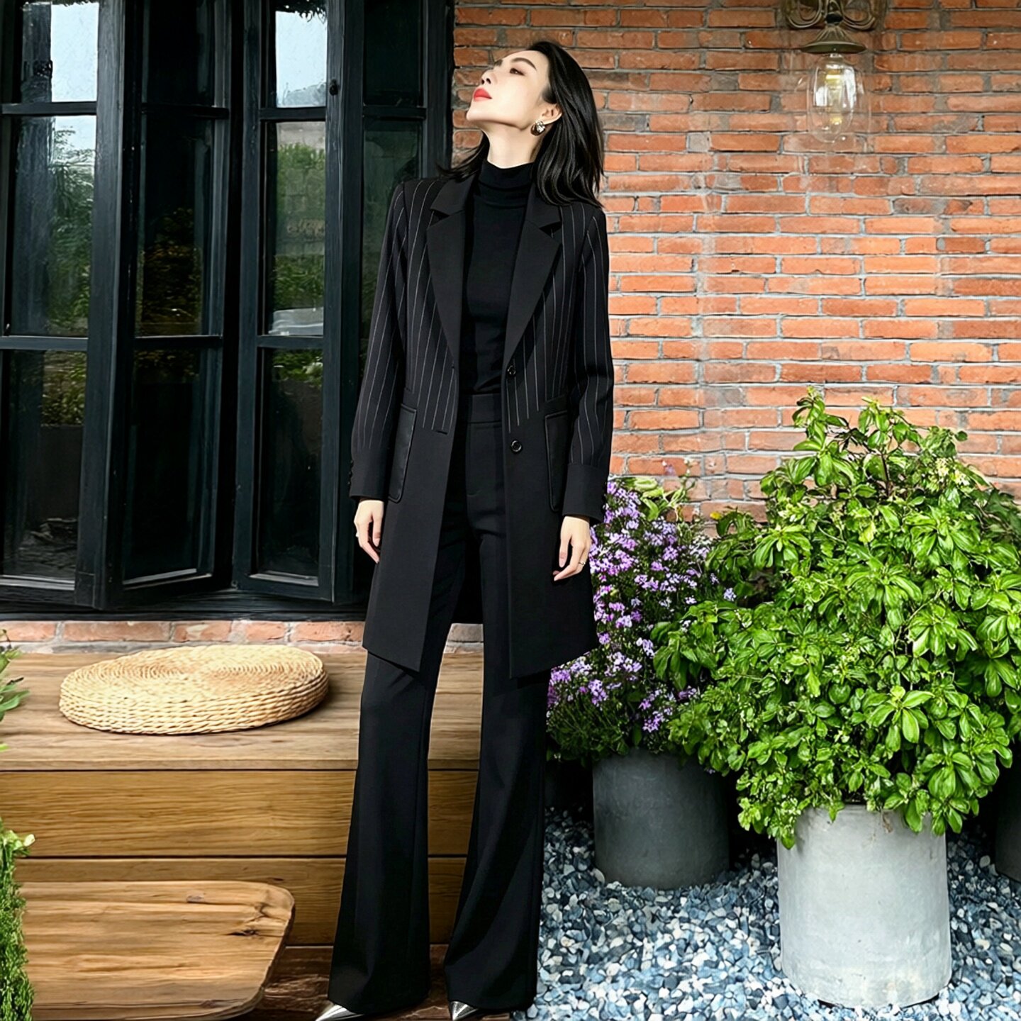 职场穿搭黑色条纹拼接西装外套女大码长款显瘦商务正装秋冬新款
