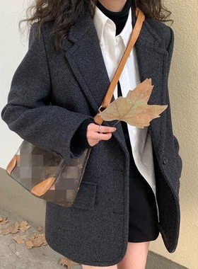 大码女装通勤复古毛呢西装夹棉加厚外套2025秋冬新款胖MM短款风衣