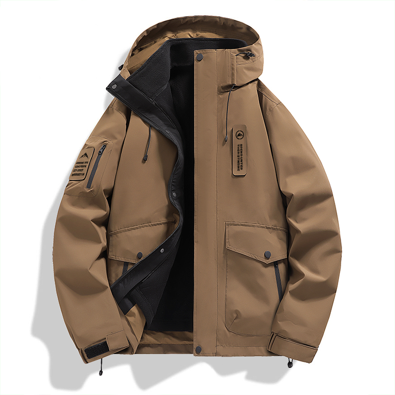 冲锋衣三合一新款情侣款防水夹克男士户外冲锋衣秋季大码工装外套