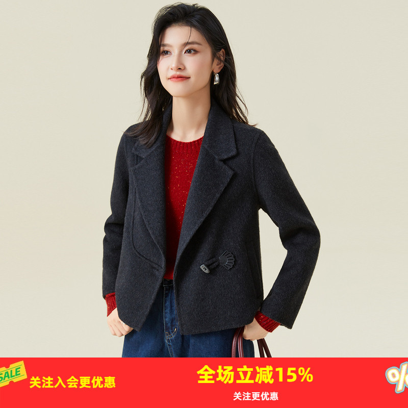 金菊2025新款牛角扣双面呢羊毛大衣女气质短款女装高级感子外套女