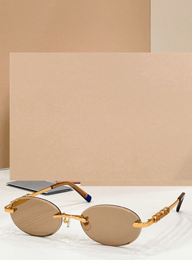 男女通用潮酷百搭遮阳墨镜