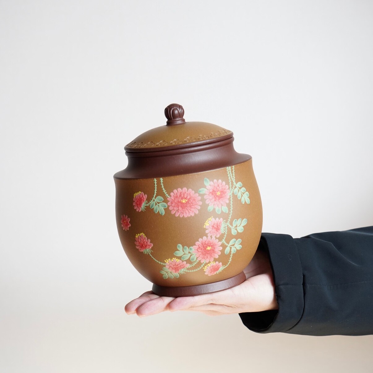 宜兴紫砂茶叶罐花团锦簇醒茶罐