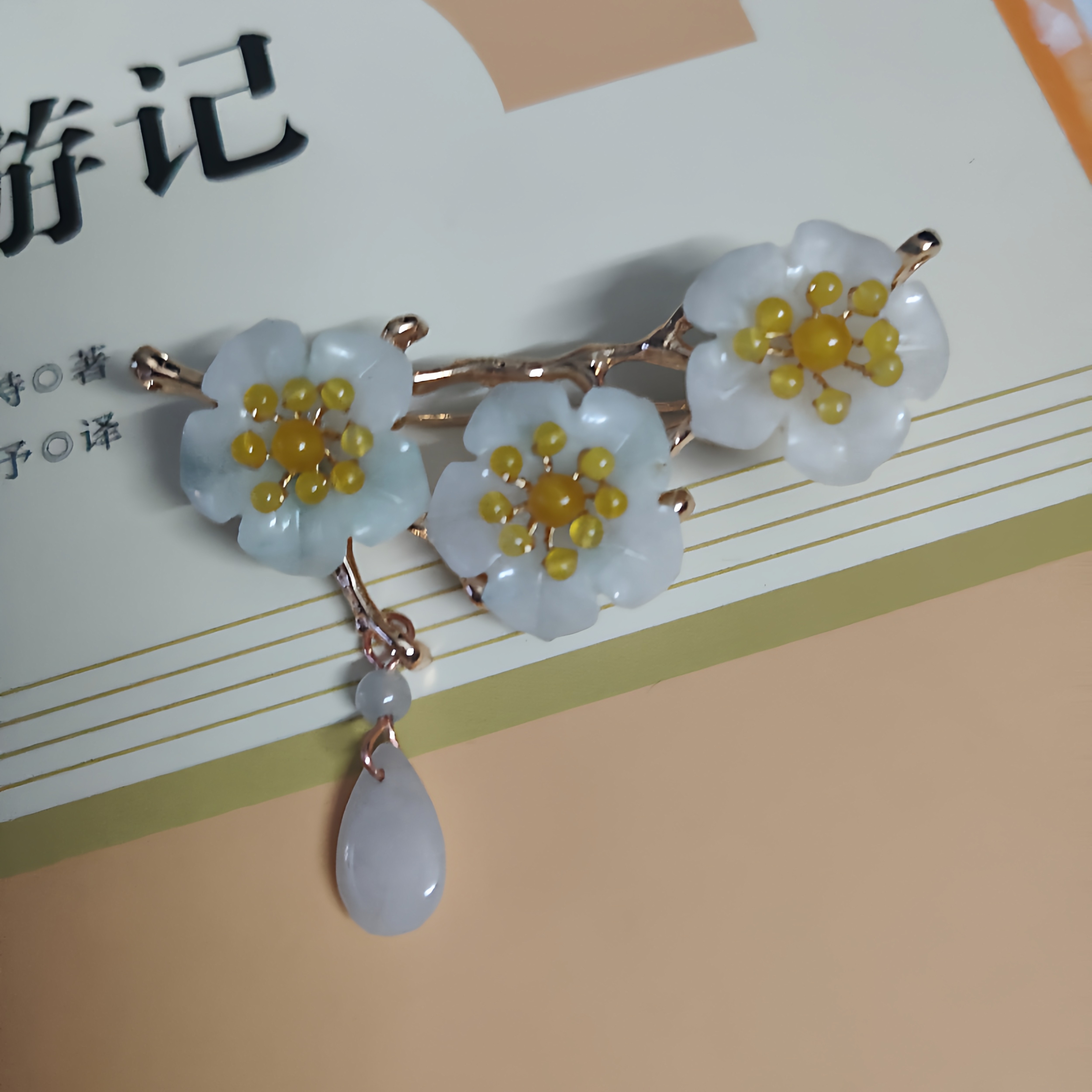 原创设计翡翠α货花朵胸针手工制胸针