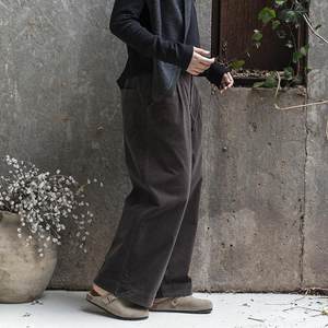 雨文她城2025原创新款坑条纹灯芯绒直筒裤文艺简约弹力条绒休闲裤