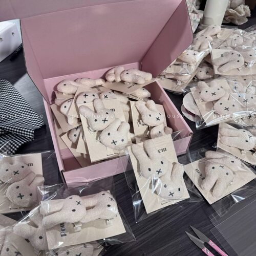 Chris 韩国简约露思同款miffy米菲兔发夹掰掰夹 pink house 自制