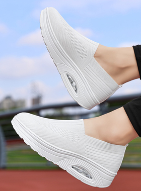 白色品牌特价女鞋运动鞋夏季透气休闲鞋广场舞鞋套脚旅游鞋跳舞鞋