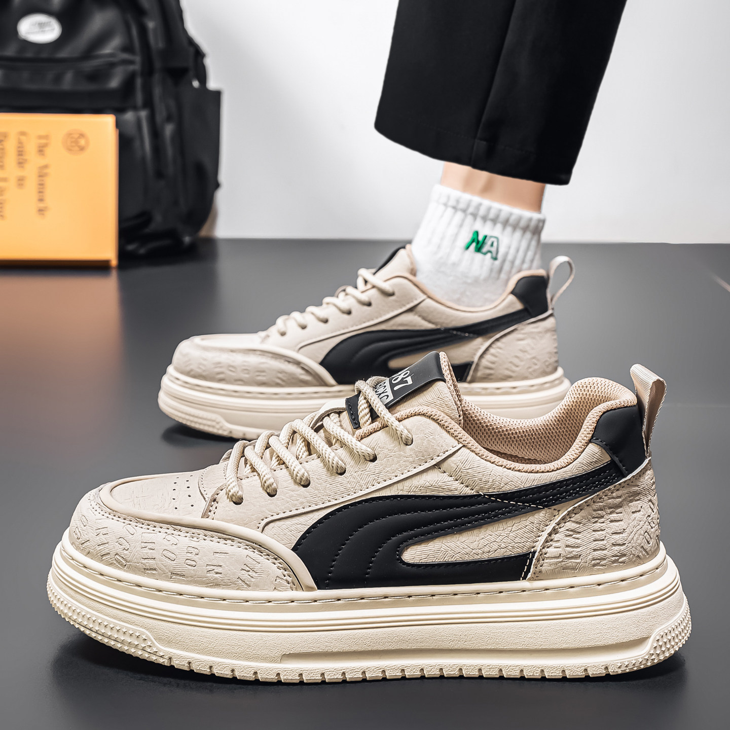 潮牌男鞋冬季潮流运动厚底耐磨板鞋2026新款男士高级感百搭休闲鞋,流行男鞋,单鞋,淘宝优惠券,粉丝福利购,淘宝优惠卷