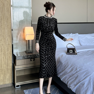 优雅黑色闪钻长裙晚礼服气质名媛显瘦高级感丝绒高贵打底连衣裙