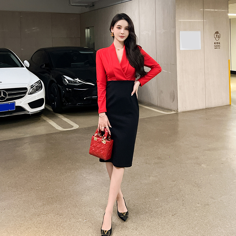 职业拼接气质女神范高级感连衣裙2023秋冬女装主持人西装修身裙子