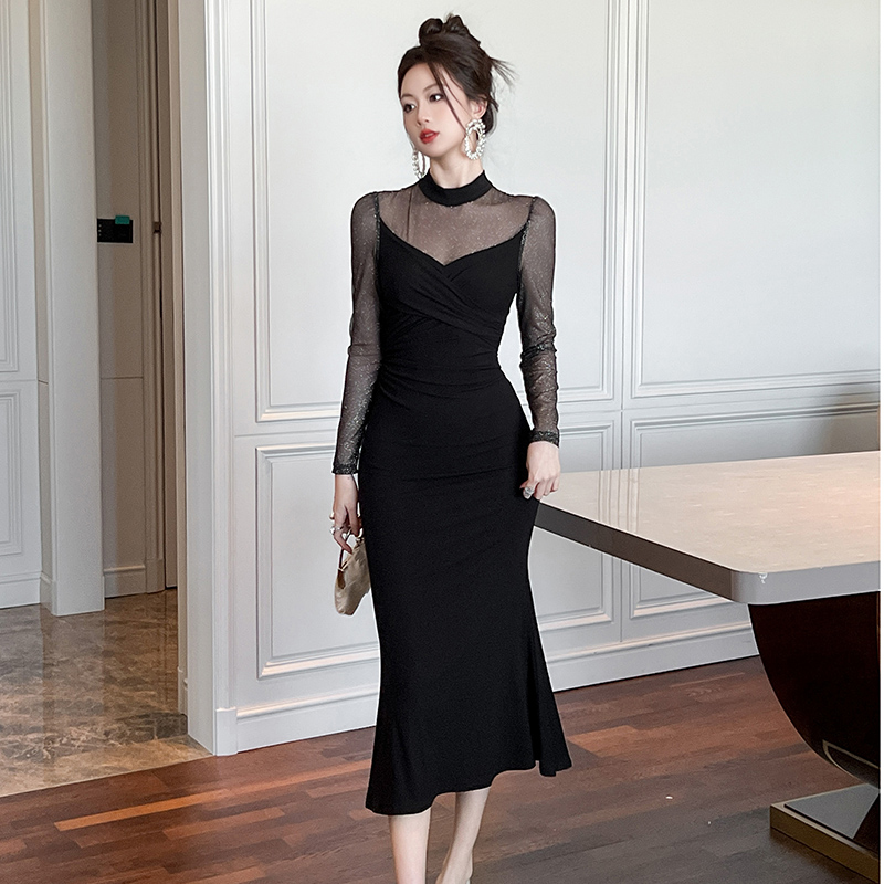 长款半高领鱼尾包臀黑色修身裙