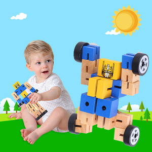 创意木质百变机器人卡通木制儿童玩具大变形车金刚汽车人男孩益智