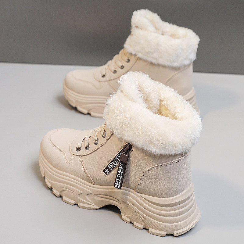 哈尔滨雪地靴女2026新款冬季加绒加厚保暖棉鞋皮面防水大码马丁靴