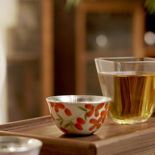 手绘品茗杯椿花怀思陶瓷