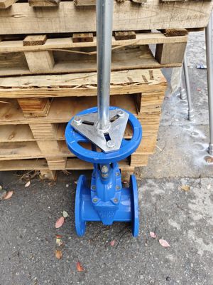 免下井开关暗杆闸阀三爪扳手手轮工具可调节地埋阀门开启钥匙
