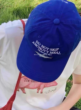 韩代潮牌The Barnnet八奶联名款鳀鱼刺绣宝蓝色美式棒球帽 鸭舌帽