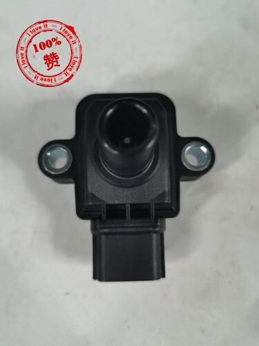 适用嘉陵600/新感觉250/春风CF150-3电喷春风150NK高压包点火线圈