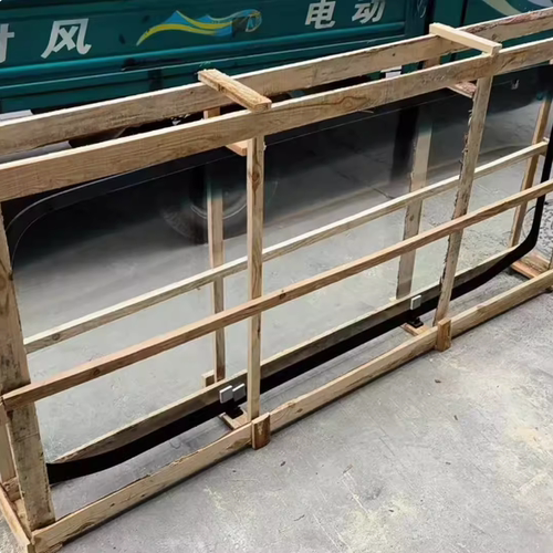 德龙L5000L3000前挡风玻璃