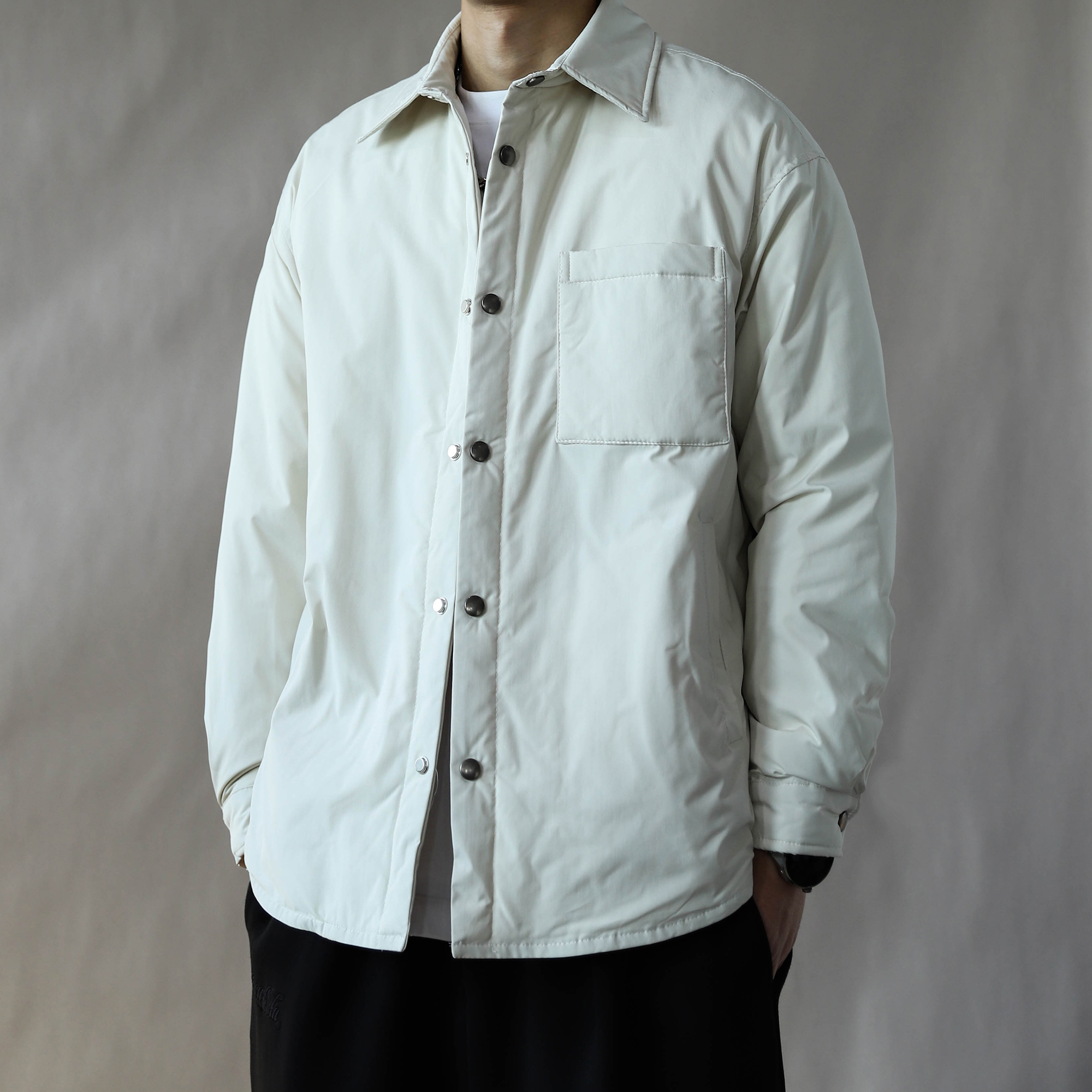 复古风工装衬衫羽绒服男短款轻薄保暖翻领外套休闲通勤2025米色