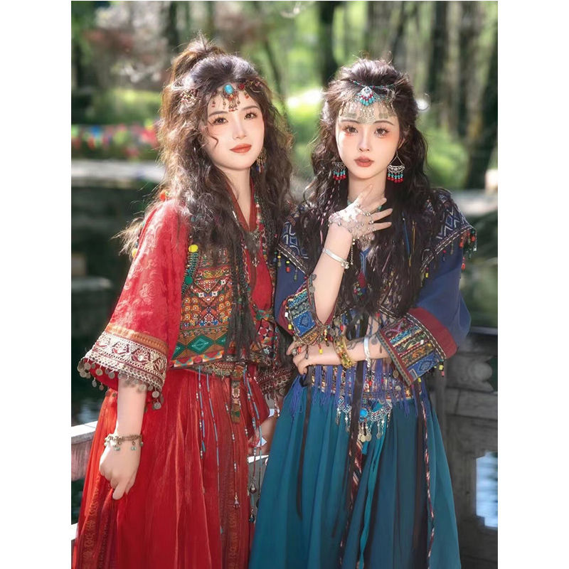 杨超越同款闺蜜苗疆少女服饰异域风情古风民族风凤凰旅拍网红服装
