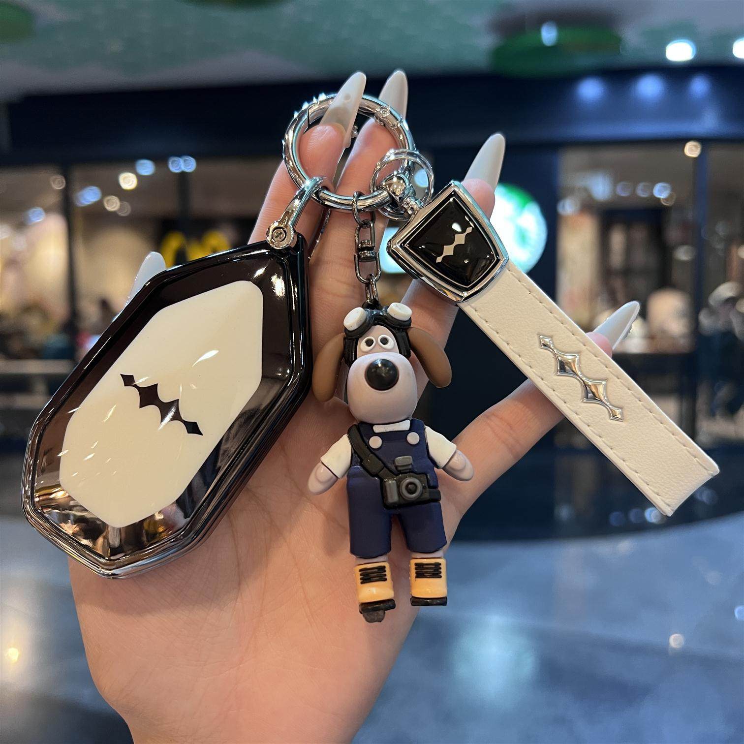 2025款方程豹5钥匙套钛7钛3钛三车专用扣豹8用品豹五高级感保护壳