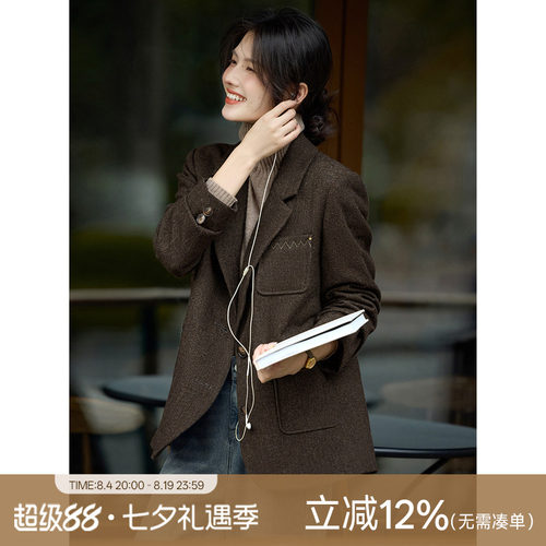 XWI欣未复古英伦刺绣西装外套26
