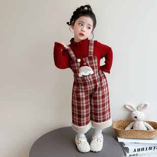 女童背带裤子秋冬季2026新款儿童一体绒加绒女宝宝雪人加厚休闲裤