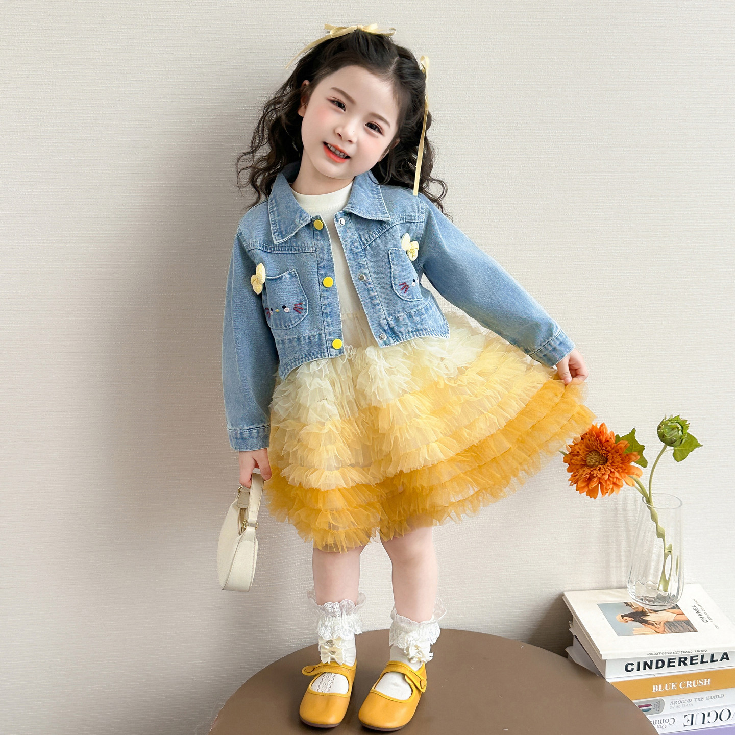 女童春秋牛仔裙子春装2026新款儿童春季连衣裙套装渐变宝宝公主裙