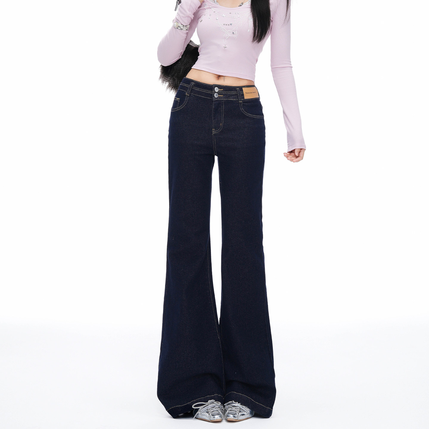 深蓝色窄版双扣微喇阔腿牛仔裤女2026秋装新款修身显瘦直筒拖地裤