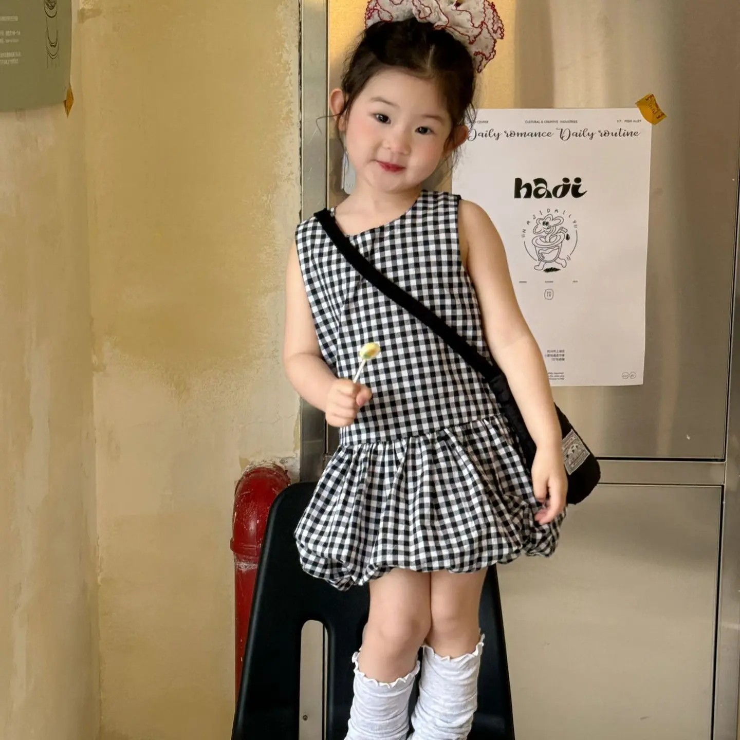 2025夏季新款韩版童装女童无袖格子背心裙下摆蓬蓬裙女宝时髦童裙