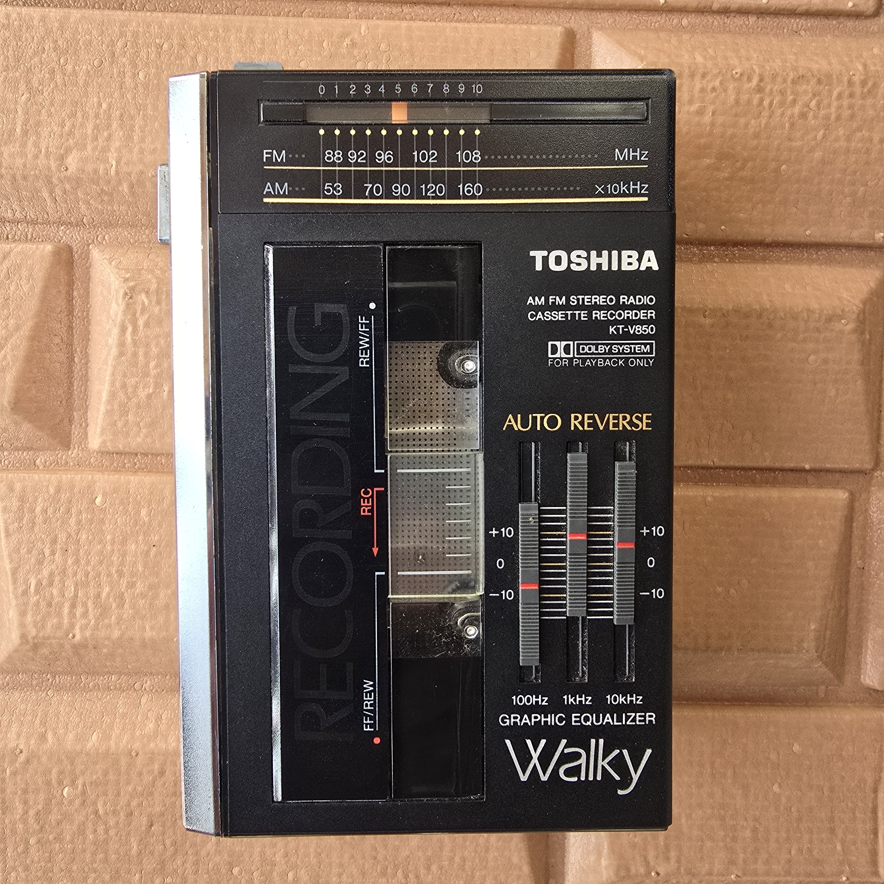 东芝高音质旗舰收录放磁带机立体声收音机v850经典怀旧款自动翻面