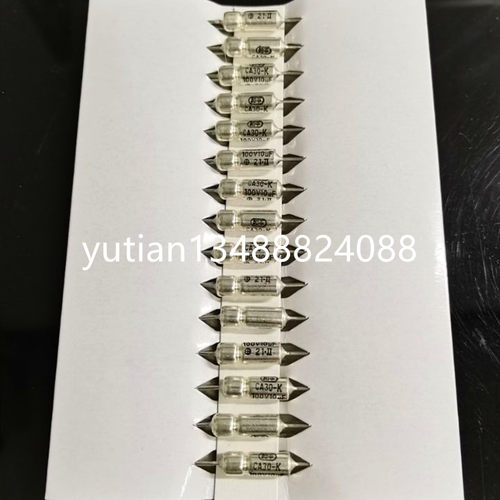 轴向液体钽电容CA30-100V10UF 体积5X14 品牌和平 两头出线 卧式