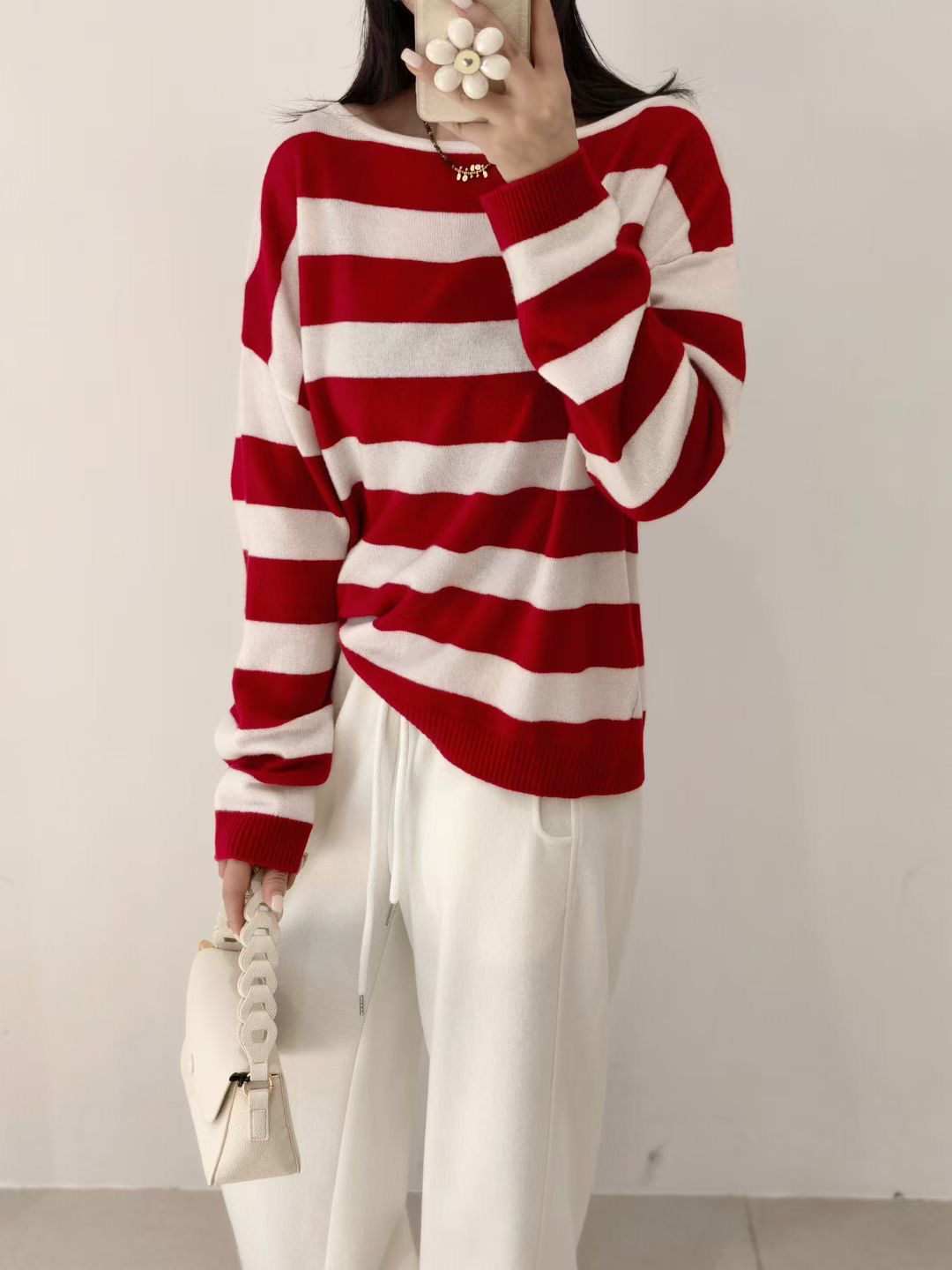 专柜定制2025秋冬新款时尚一字领宽松慵懒风条纹针织衫女上衣