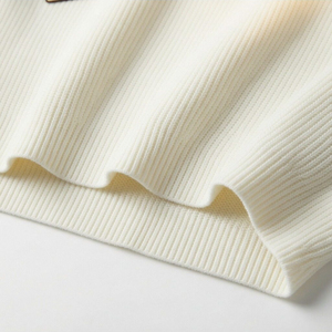 潮流百搭字母标圆领毛衣A425-M26601-P78控98面料聚酯，男装针织衫/毛衣，电商A425