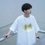 白色