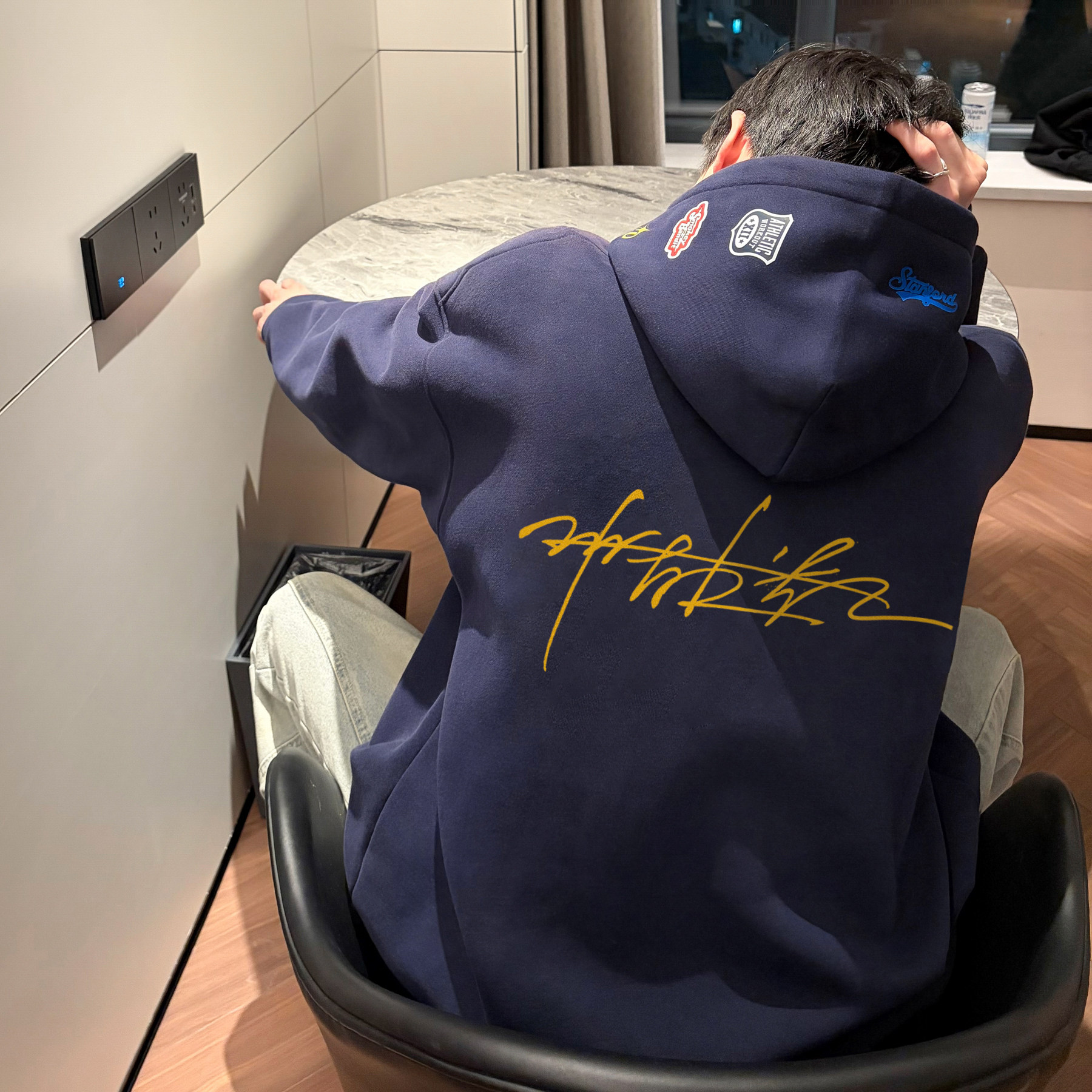 潮流字母排版连帽卫衣A425-Q4273-P65控78面料65%%棉35%聚酯,男装卫衣,电商A425
