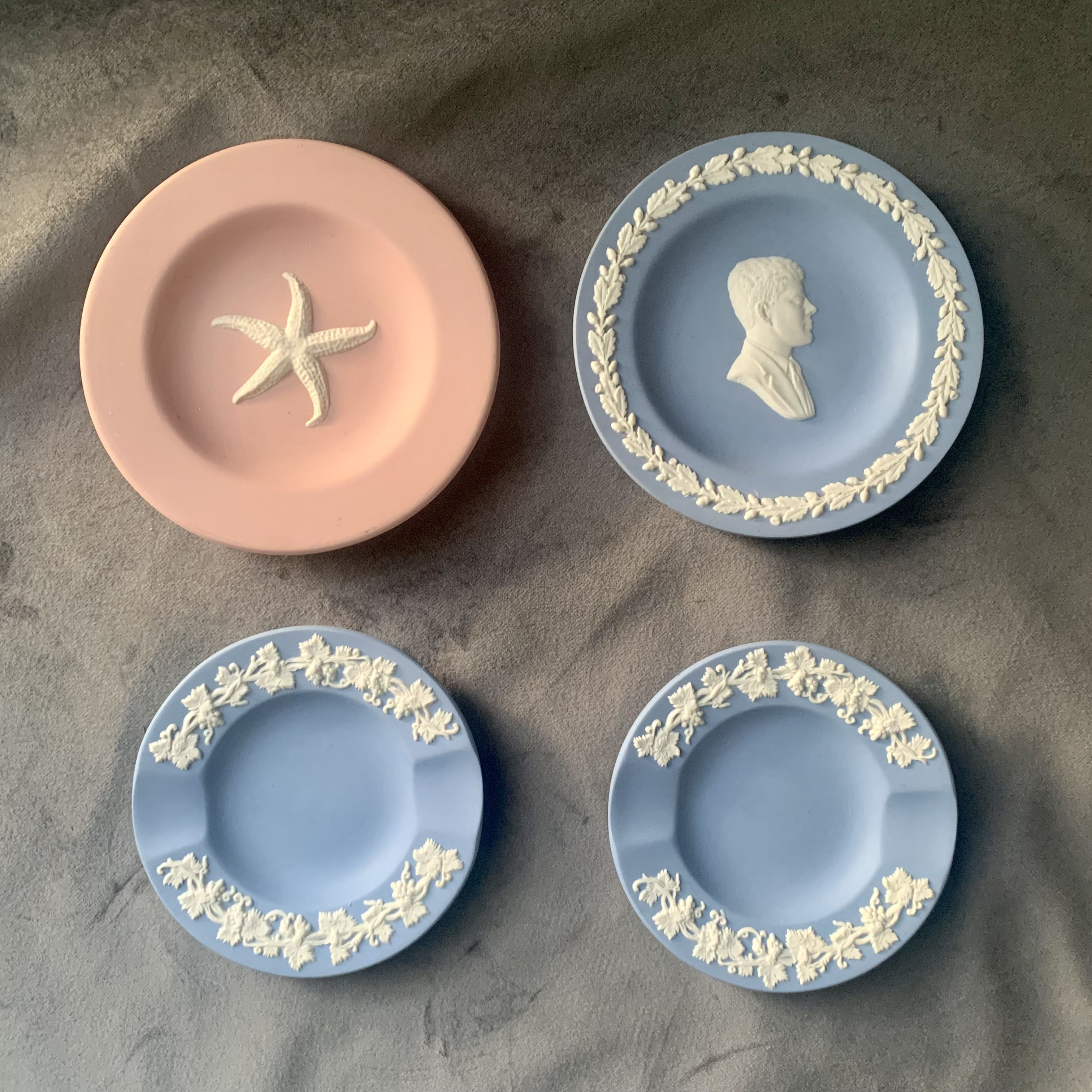 ky vintage wedgwood jasper 碧蓝浮雕盘韦奇伍德粉海星小盘人像