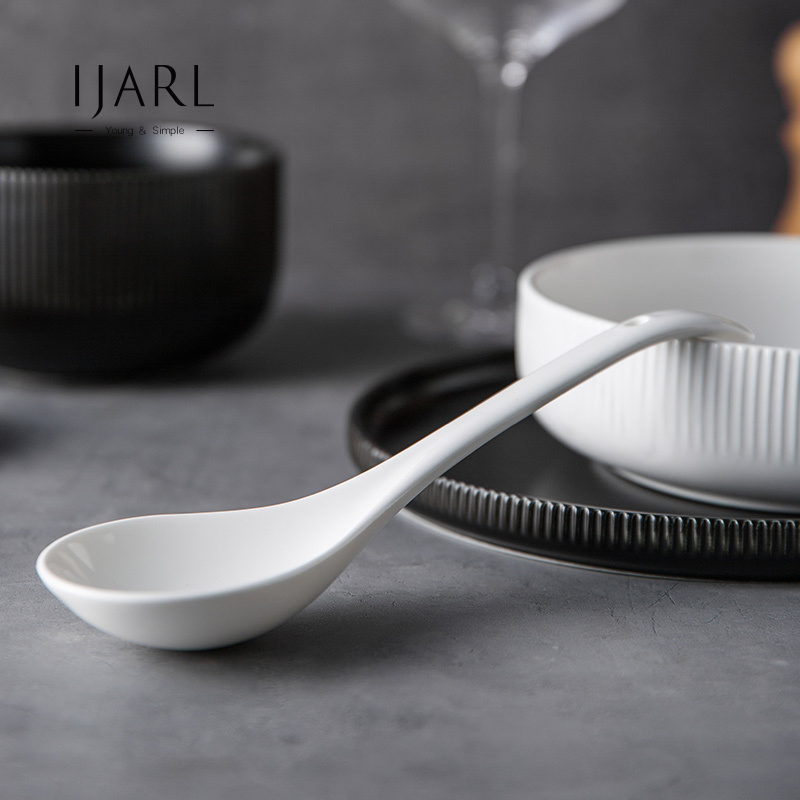ijarl北欧家用陶瓷简约吃饭勺子