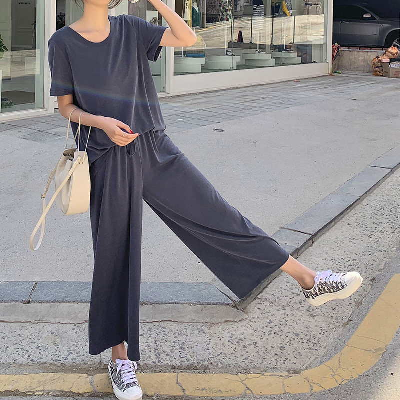 孕妇套装2019夏季新款慵懒风宽松短袖T恤托腹裤阔九分裤两件套潮在类目 孕妇装/孕产妇用品/营养, 孕妇装, 套装中 - 来自Buy2taobao.com提供专业的淘宝代购服务